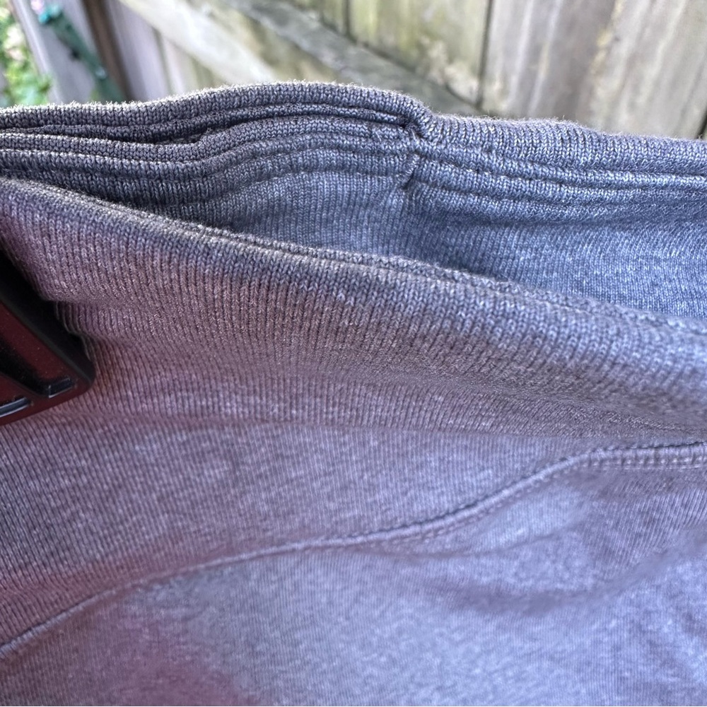 Prana Chakara Capri‎ Legging Heather Gray Size Medium - Picture 6 of 10